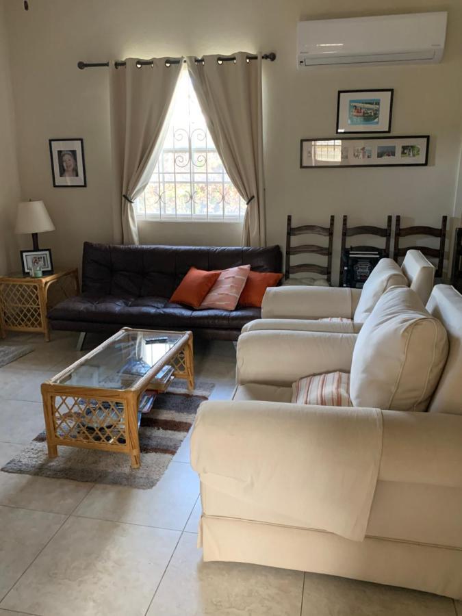 Raivens Nest Bed And Breakfast Christ Church Ngoại thất bức ảnh
